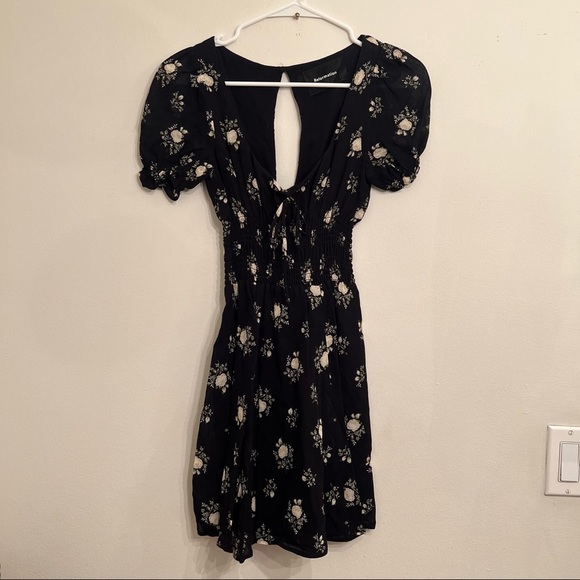 Reformation Linley Floral Dress - Picture 3 of 11